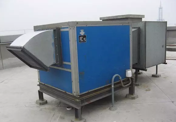 屋頂風(fēng)機(jī)安裝正確實例2 屋頂風(fēng)機(jī)安裝正確實例2